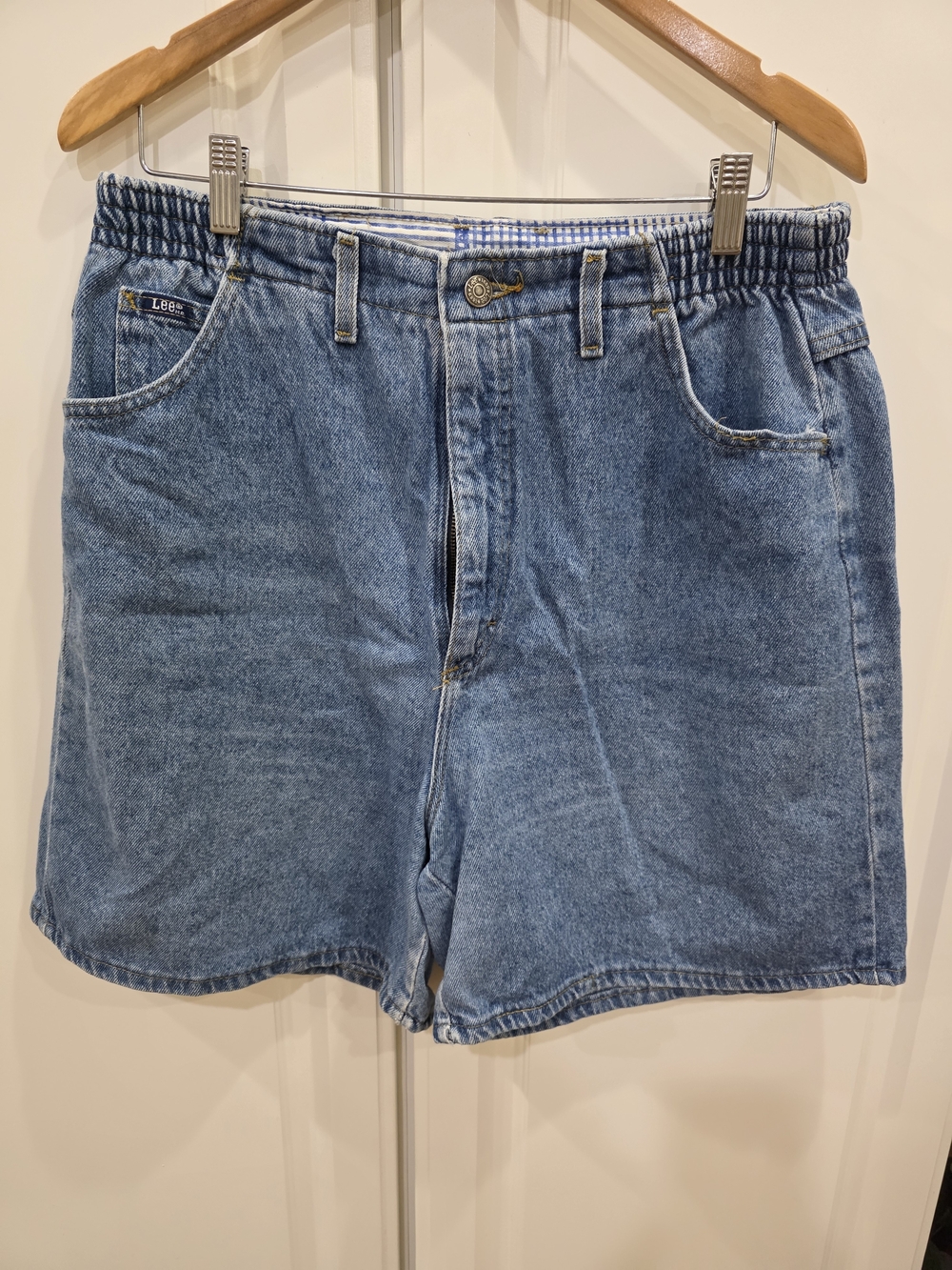 Lee Women's Light Blue Elastic-Waist Denim Shorts